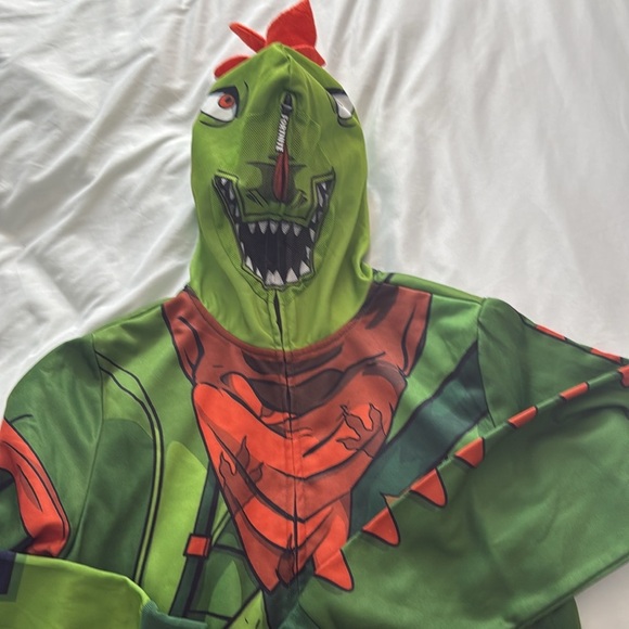 Fortnite kids Rex zip up hoodie with mask. Perfect for costume or everyday wear - Picture 4 of 12